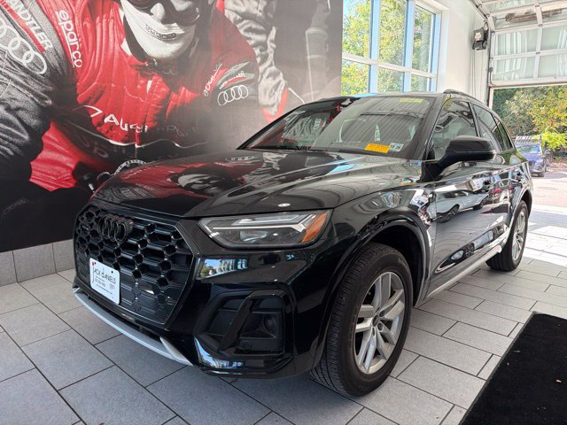 Used 2024 Audi Q5 2.0T Premium AWD/4WD image 1