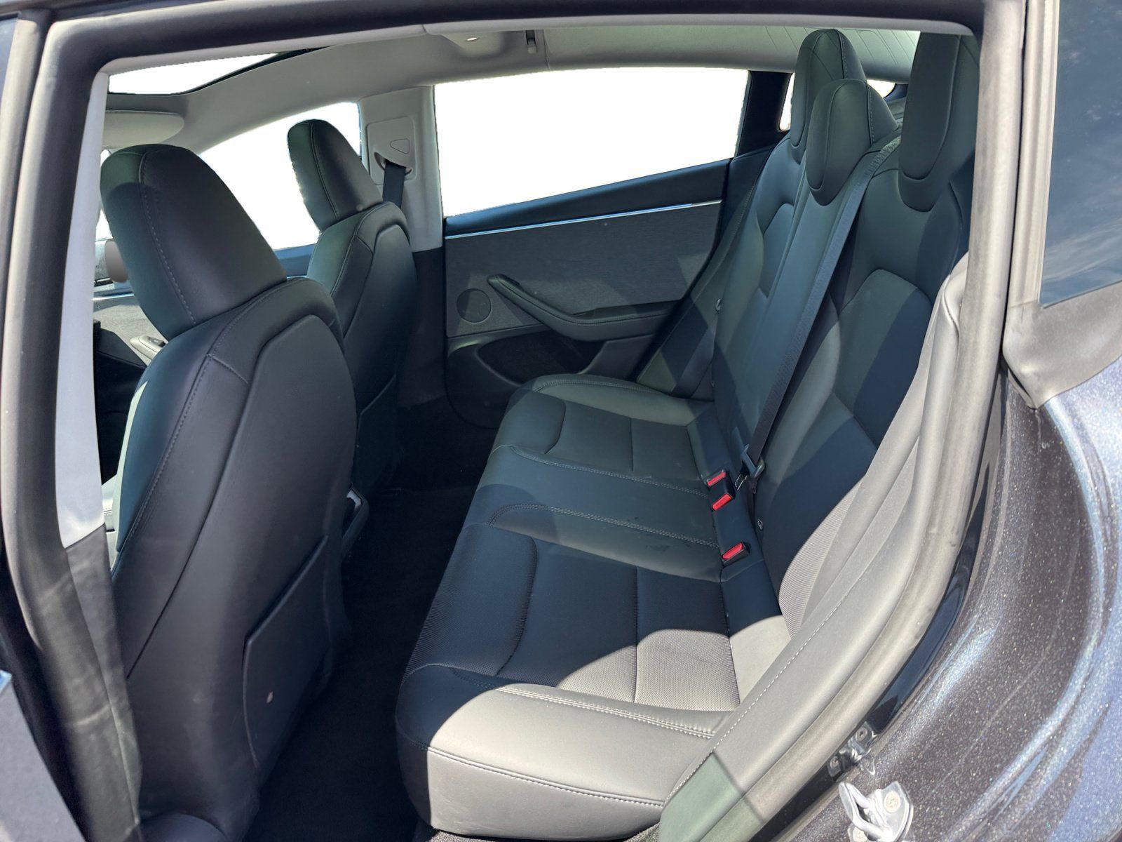 Used 2025 Tesla Model 3 Long Range RWD image 16
