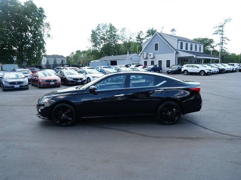 Used 2022 Nissan Altima 2.5 Platinum AWD/4WD image 7