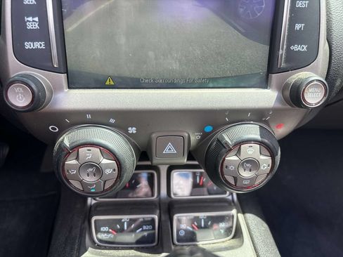 Used 2015 Chevrolet Camaro SS w/ Green Flash Special Edition RWD image 7