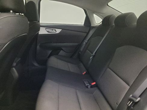 Used 2023 Kia Forte LX FWD image 18