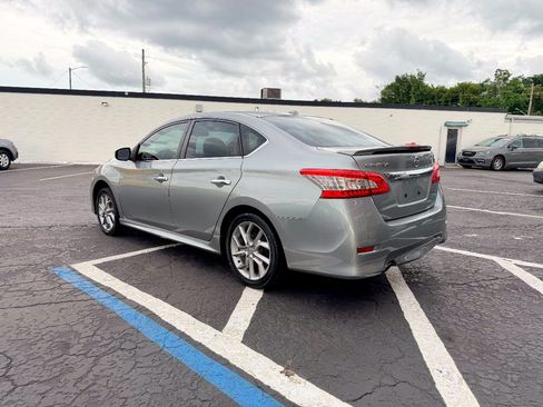 Used 2014 Nissan Sentra SR w/ SR Driver Package FWD image 5