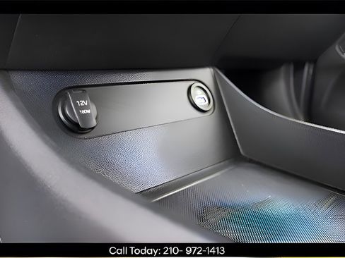 Used 2021 Hyundai Santa Fe SEL w/ Convenience + Premium Package image 19