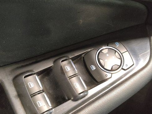 Used 2020 Ford Edge SEL image 27