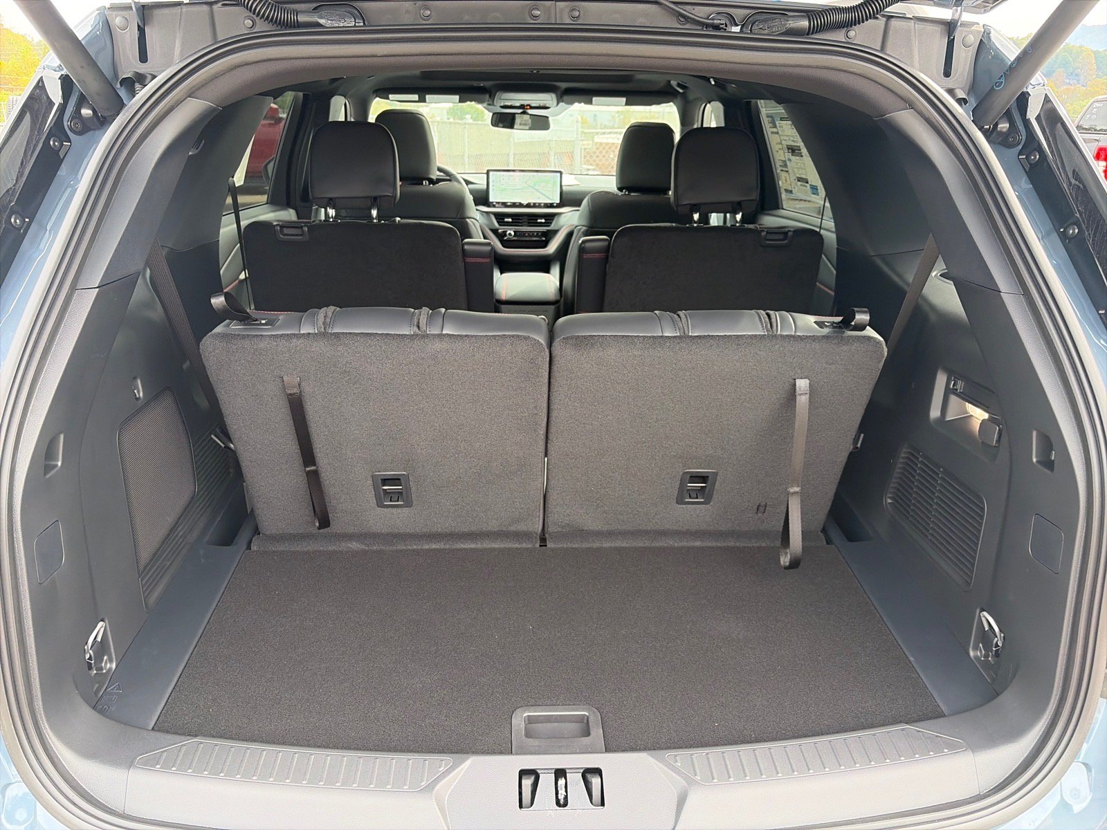 New 2027 Ford Explorer ST-Line w/ Premium Package AWD/4WD image 19