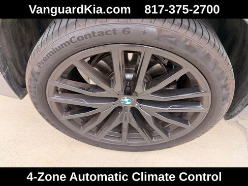 Used 2022 BMW X5 xDrive40i w/ M Sport Package AWD/4WD image 10