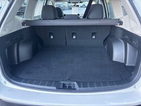 Certified 2022 Subaru Forester Premium AWD/4WD image 51