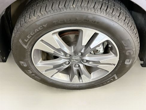 Used 2015 Honda Crosstour EX-L image 11