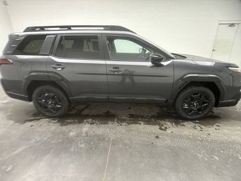 New 2026 Subaru Outback Limited AWD/4WD image 9