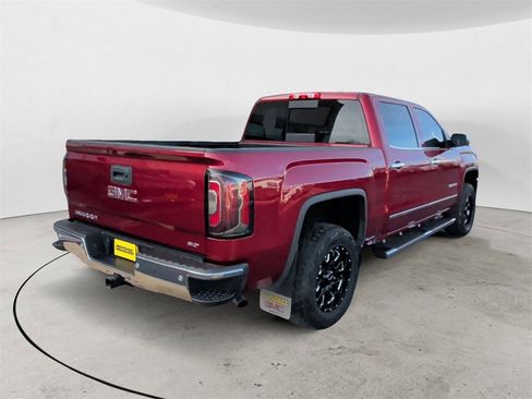 Used 2018 GMC Sierra 1500 SLT w/ SLT Premium Package image 5