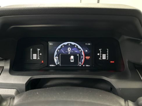 Used 2024 Toyota Tacoma SR5 AWD/4WD image 26