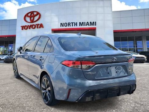 Used 2023 Toyota Corolla SE FWD image 3