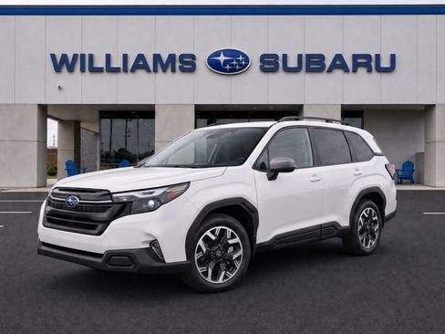 Certified 2026 Subaru Forester Premium w/ Base/Premium Package AWD/4WD image 3