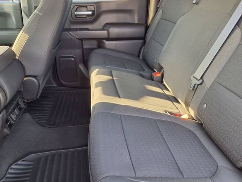 Used 2021 Chevrolet Silverado 1500 LT RWD image 11