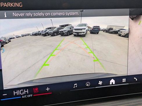 Used 2026 BMW X5 xDrive50e w/ M Sport Package image 14