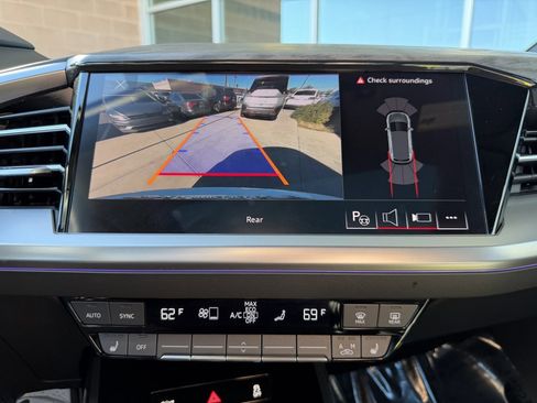 Used 2023 Audi Q4 e-tron Premium Plus w/ Premium Plus image 21