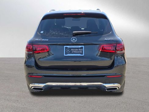 Certified 2021 Mercedes-Benz GLC 300 4MATIC image 4
