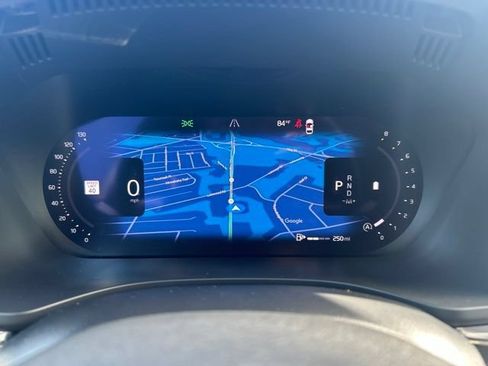 Certified 2024 Volvo XC60 B5 Plus w/ Protection Package Premier AWD/4WD image 21