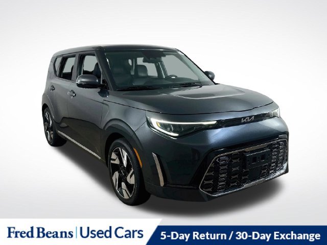 Used 2024 Kia Soul GT-Line w/ GT-Line Technology Package FWD image 1