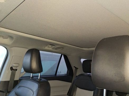 Used 2023 Ford Explorer XLT w/ Equipment Group 202A image 15