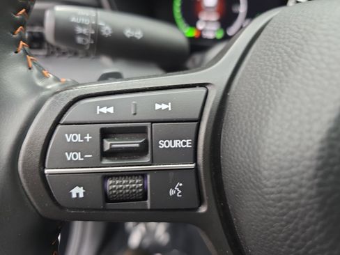 Certified 2025 Honda CR-V Sport image 16