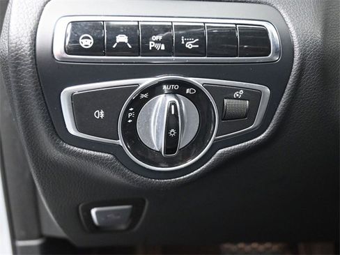 Used 2017 Mercedes-Benz GLC 300 4MATIC Coupe image 20