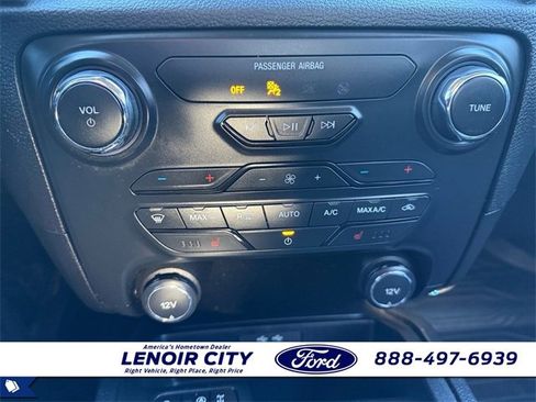 Certified 2019 Ford Ranger Lariat w/ Equipment Group 501A Mid image 26