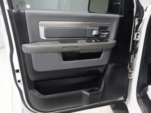 Used 2016 RAM 1500 Big Horn image 21
