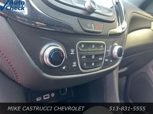 Used 2022 Chevrolet Equinox RS w/ RS Leather Package FWD image 11