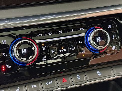 New 2026 GMC Sierra 3500 Denali Ultimate w/ LPO, Black Badging Package image 16