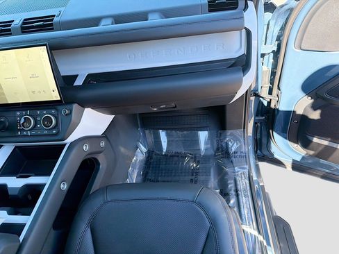 New 2026 Land Rover Defender 110 S image 17