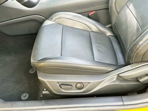 Used 2024 Ford Mustang GT Premium image 19