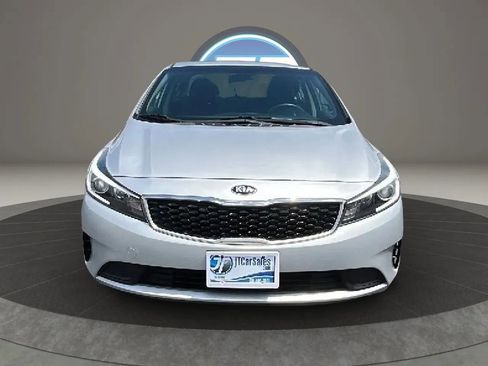 Used 2017 Kia Forte LX FWD image 16