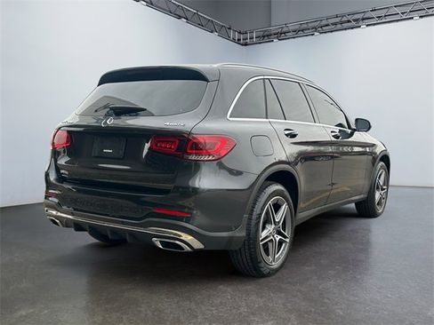 Used 2022 Mercedes-Benz GLC 300 4MATIC image 5