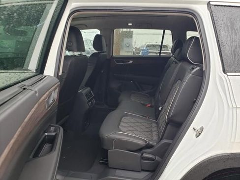New 2026 Volkswagen Atlas SEL Premium R-Line AWD/4WD image 7
