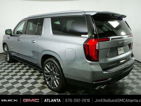 Used 2025 GMC Yukon XL Denali Ultimate w/ LPO, Floor Liner Package AWD/4WD image 31