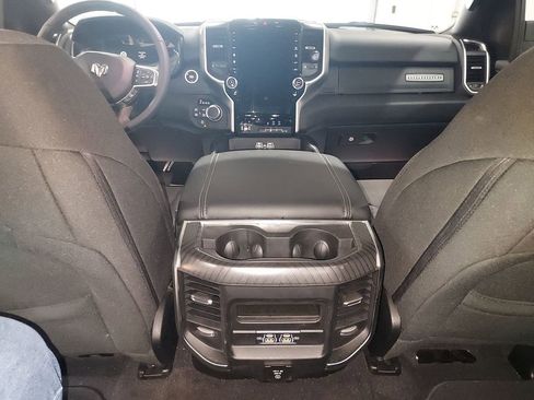 New 2026 RAM 1500 Big Horn AWD/4WD image 10