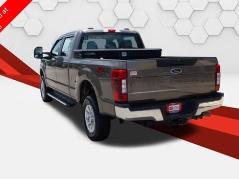 Used 2021 Ford F250 XL w/ STX Appearance Package AWD/4WD image 3