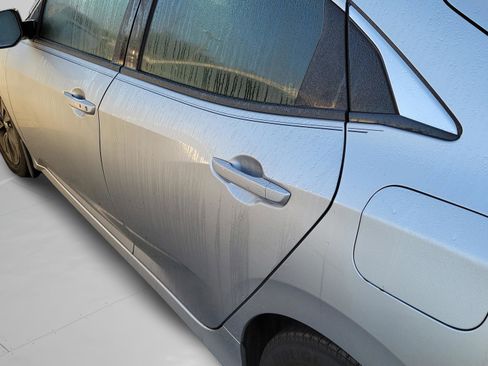 Used 2018 Honda Civic EX image 27