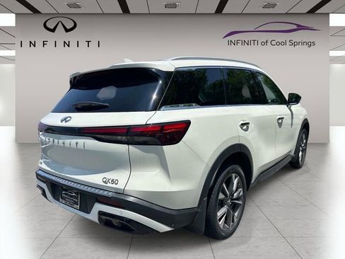 Used 2023 INFINITI QX60 Luxe w/ Cargo Package AWD/4WD image 7