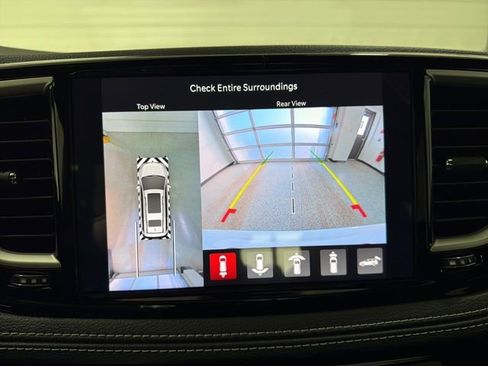 New 2026 Chrysler Pacifica Select image 17