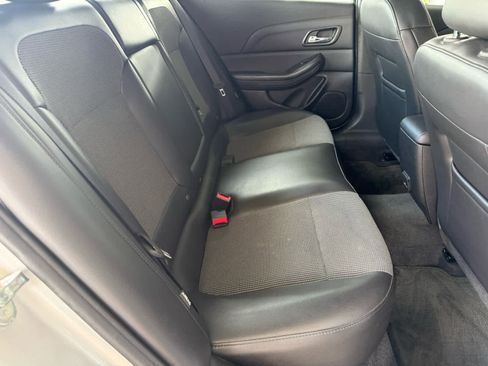Used 2015 Chevrolet Malibu LT image 7