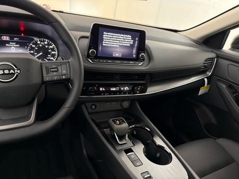 New 2026 Nissan Rogue SV image 19