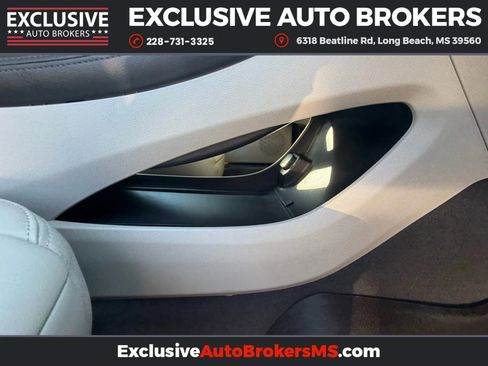 Used 2019 Buick LaCrosse Sport Touring image 21