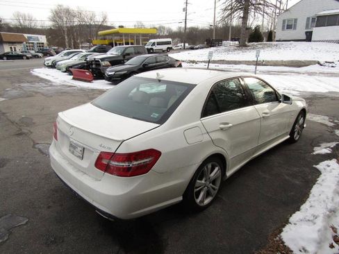 Used 2012 Mercedes-Benz E 350 E350 4MATIC Sedan w/ Premium 1 Pkg image 5