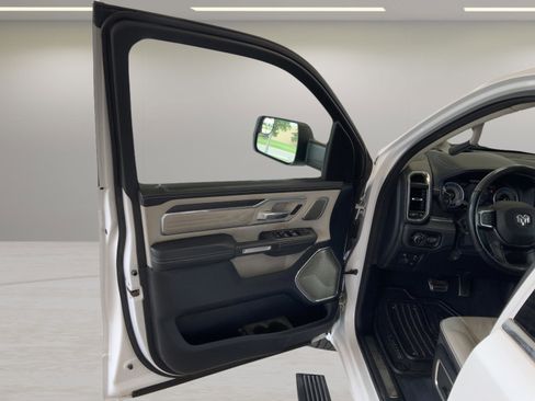 Used 2022 RAM 1500 Limited image 15