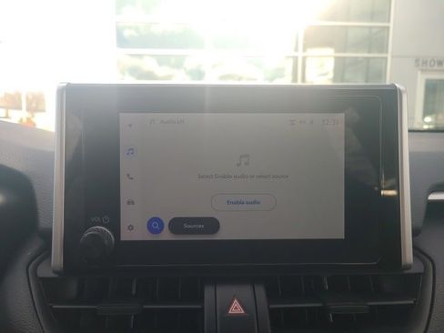 Used 2024 Toyota RAV4 LE image 28