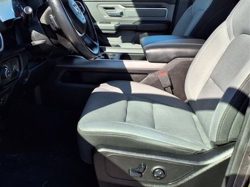 Used 2020 RAM 1500 Big Horn image 12