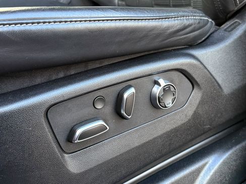 Certified 2023 Cadillac Escalade Sport Platinum image 17