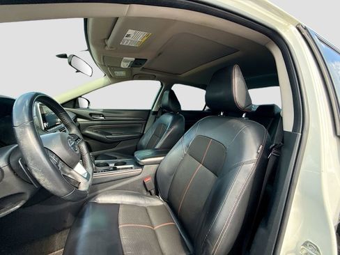 Used 2019 Nissan Altima 2.5 SR w/ SR Premium Package FWD image 23